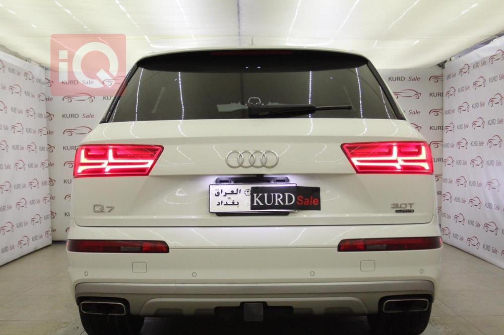 ئاودی Q7